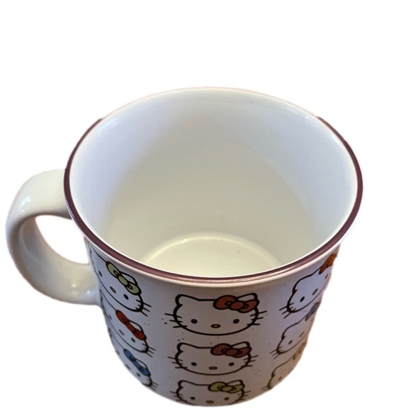 Hello Kitty Faces w/ Multi-Color Bows 20oz Ceramic Camper  Style Mug - Picture 4 of 4